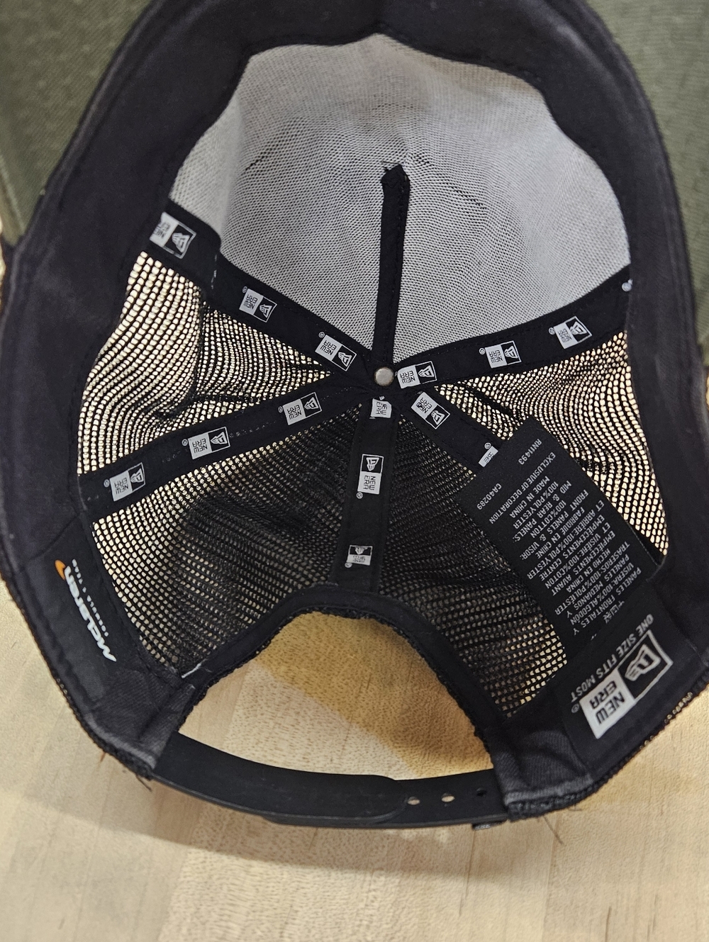 McLaren Bruce F1 Team New Era Lifestyle Trucker Snapback Hat - Green - Picture 8 of 8